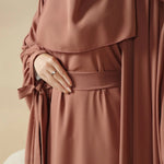 Load image into Gallery viewer, 5-Piece Set Farasha Abaya, Premium Farasha Textured Open Abaya (ABA095)