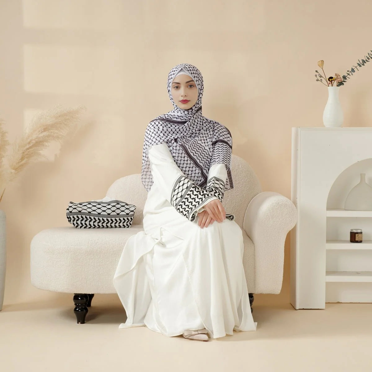 Palestinian Keffiyeh-Inspired Abaya with Matching Crossbody Bag Keffiyeh Abaya (AA131)