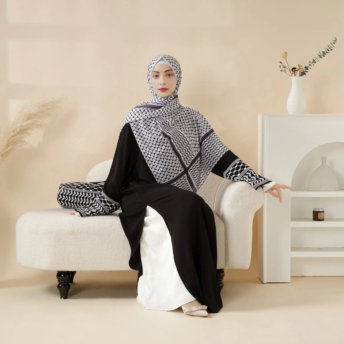 Palestinian Keffiyeh-Inspired Abaya with Matching Crossbody Bag Keffiyeh Abaya (AA131)