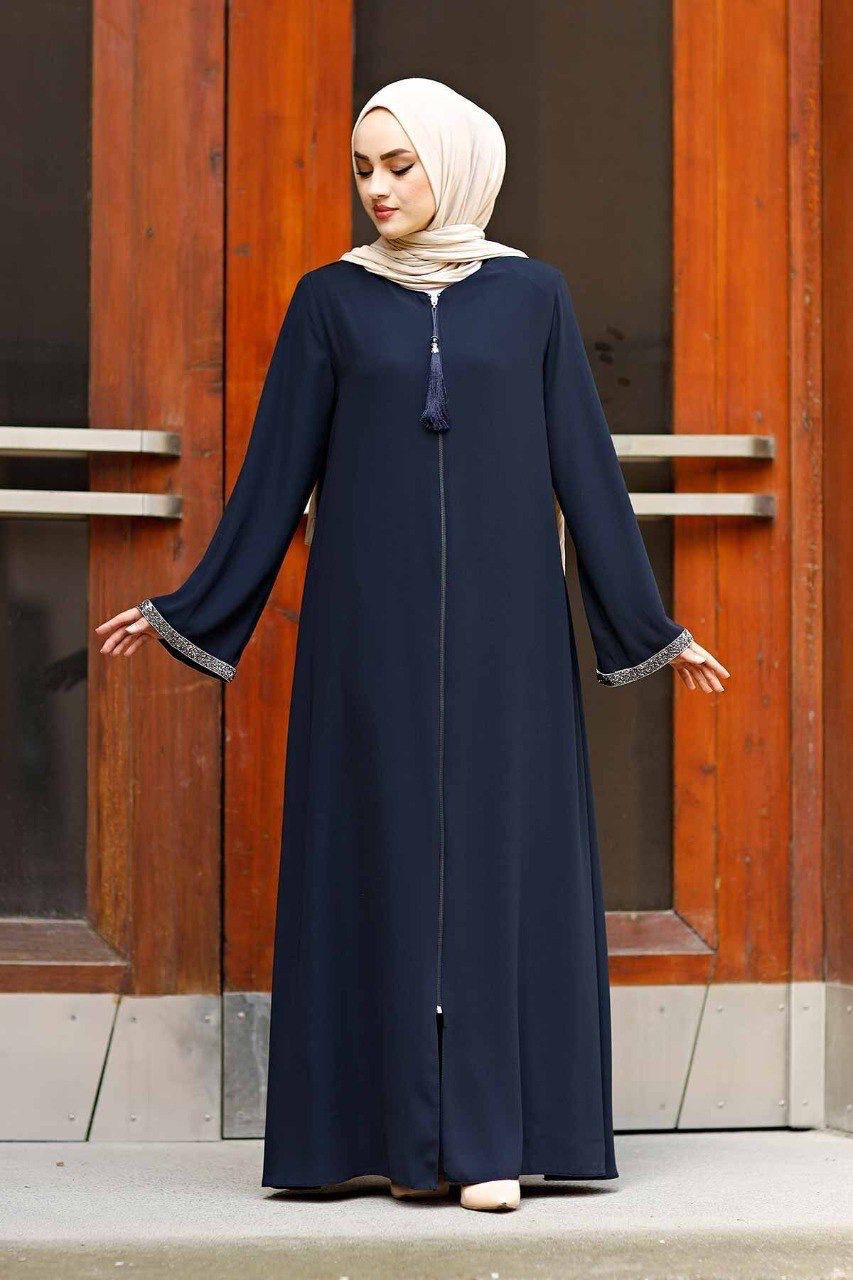 Saira Zipper Abaya With Beautiful Sleeve