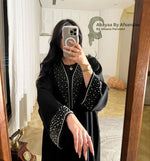 Load image into Gallery viewer, Beautiful unique handwork pattern abaya
